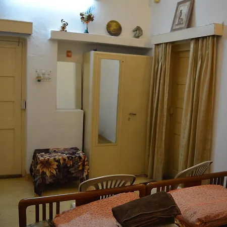 Jheelam Homestay Bhopal Room photo