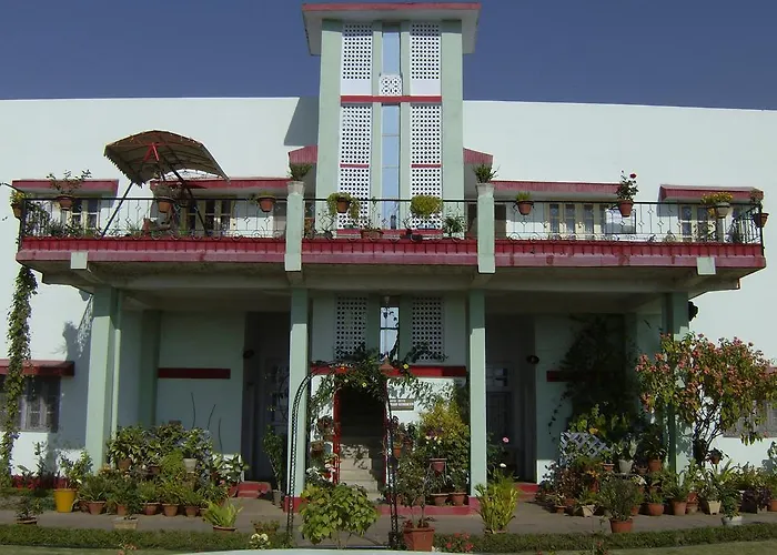 Jheelam Homestay