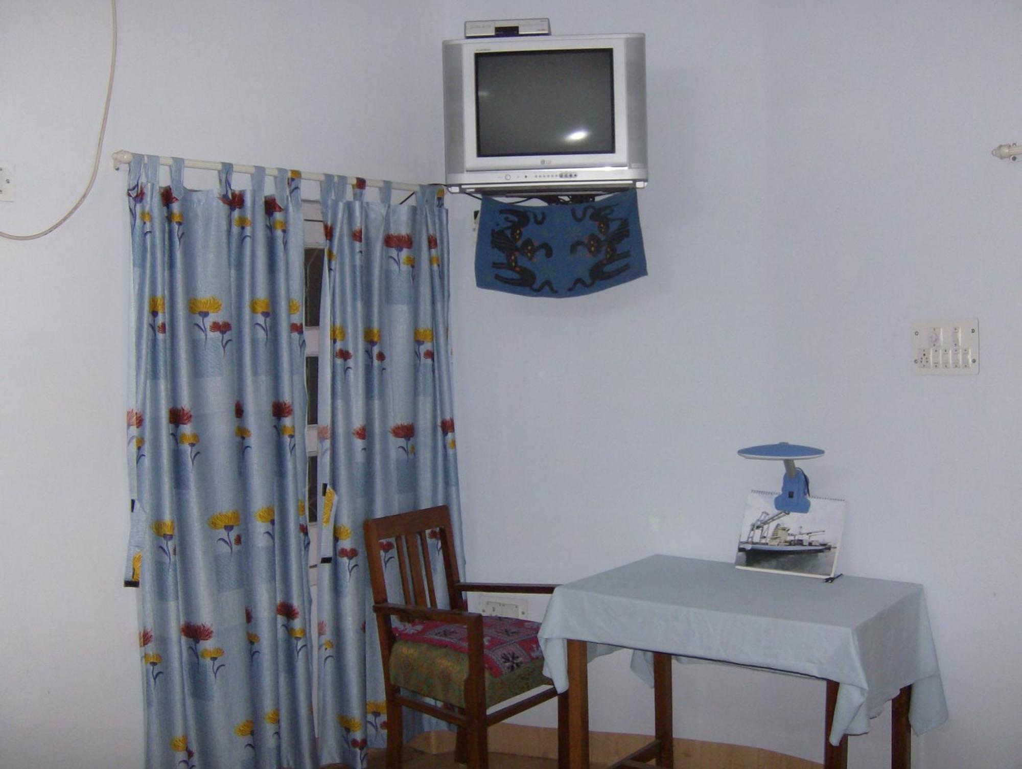 Jheelam Homestay *