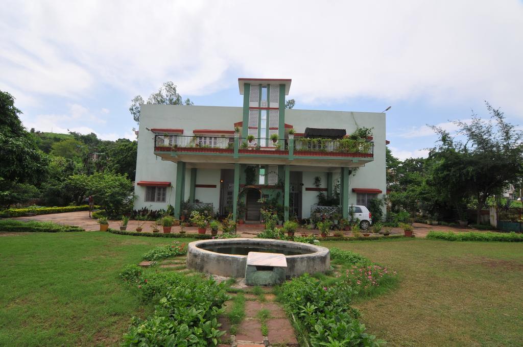 Homestay Jheelam